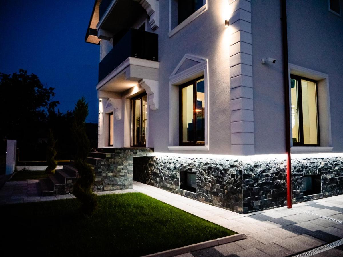 Hotel Goya Boutique Târgu Jiu Dış mekan fotoğraf
