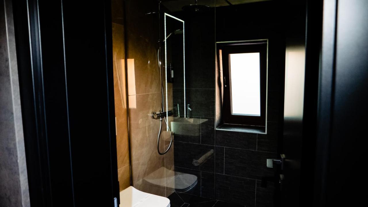 Hotel Goya Boutique Târgu Jiu Dış mekan fotoğraf