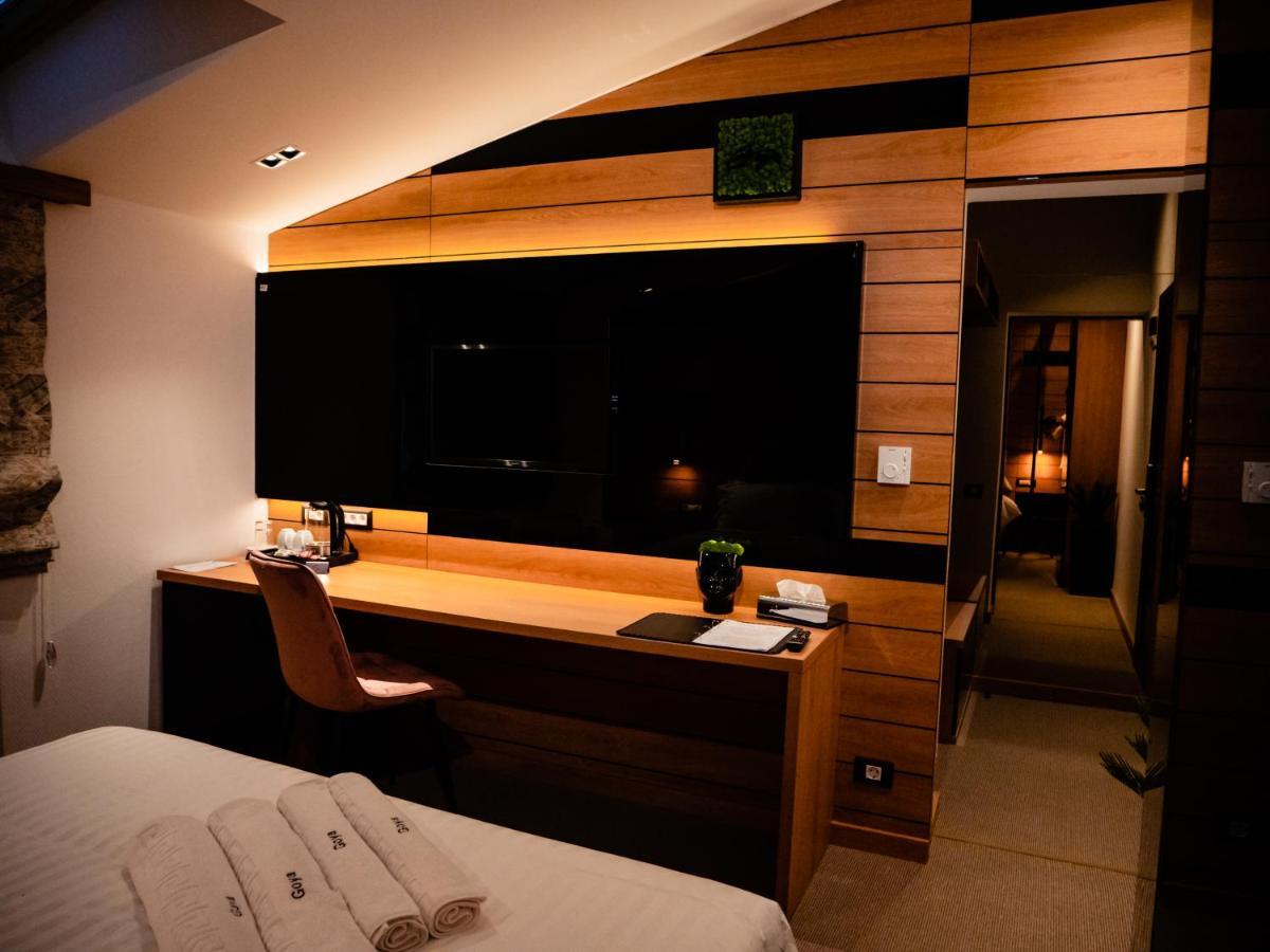 Hotel Goya Boutique Târgu Jiu Dış mekan fotoğraf